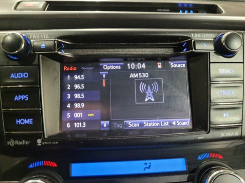 Used 2018 Toyota RAV4 SE w/ Power Extra Value Package AWD/4WD image 25