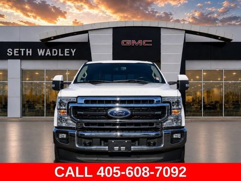 Used 2021 Ford F250 Lariat w/ Lariat Value Package AWD/4WD image 2