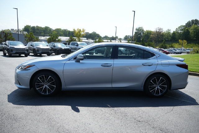 Used 2022 Lexus ES 350 w/ Premium Package FWD image 4
