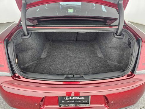 Used 2023 Chrysler 300 C image 14