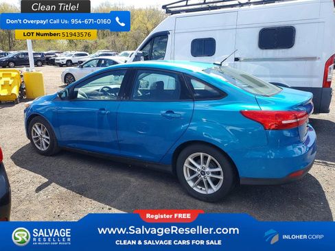 Used 2015 Ford Focus SE FWD image 3