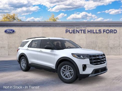 New 2026 Ford Explorer Active w/ Active Comfort Package RWD image 7