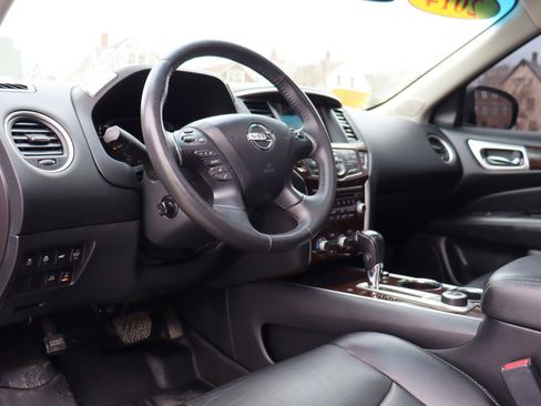 Used 2014 Nissan Pathfinder Platinum w/ Platinum Premium Package image 10
