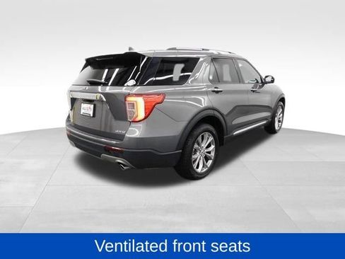 Used 2023 Ford Explorer Limited image 18