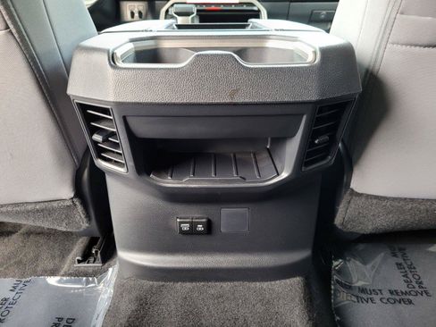 Used 2024 Toyota Tundra SR5 AWD/4WD image 15