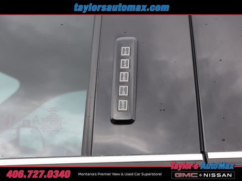 Used 2021 Ford F350 Platinum w/ Tremor Off-Road Package AWD/4WD image 54