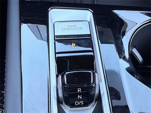 New 2026 Volkswagen Atlas Cross Sport SE image 17