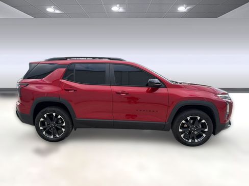 Used 2025 Chevrolet Equinox RS w/ Safety and Technology Package image 8