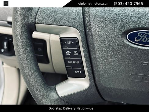 Used 2012 Ford Fusion SE FWD image 27