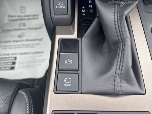 Used 2024 Toyota Land Cruiser image 38