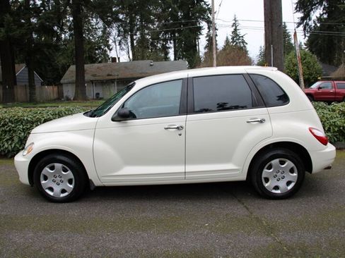 Used 2007 Chrysler PT Cruiser image 12