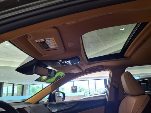 Certified 2025 Lexus NX 350 AWD w/ Premium Package image 14