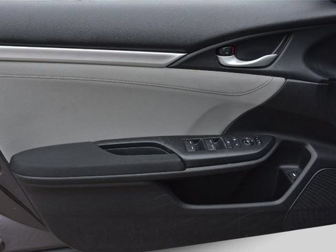 Certified 2017 Honda Civic EX image 15