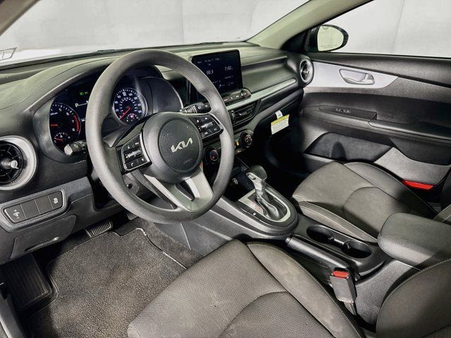 Certified 2024 Kia Forte LXS FWD image 9