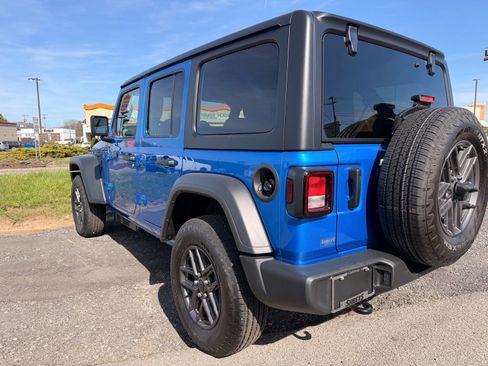 New 2026 Jeep Wrangler Unlimited Sport AWD/4WD image 4