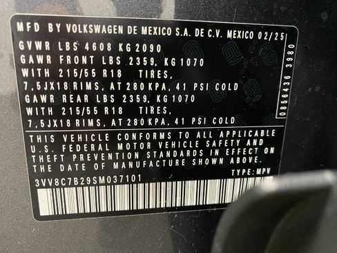 Used 2025 Volkswagen Taos S AWD/4WD image 30