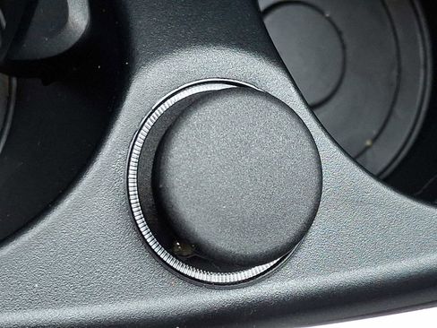 Used 2023 BMW M550i xDrive w/ Executive Package image 27