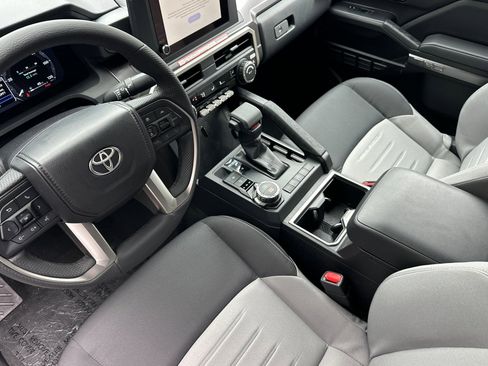 New 2025 Toyota Tacoma TRD Sport image 8