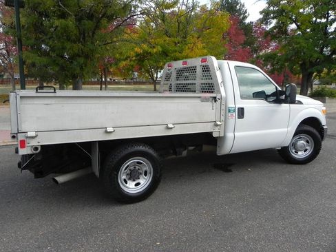 Used 2014 Ford F250 XL image 4