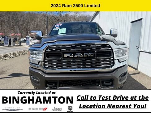 Used 2024 RAM 2500 Limited AWD/4WD image 3