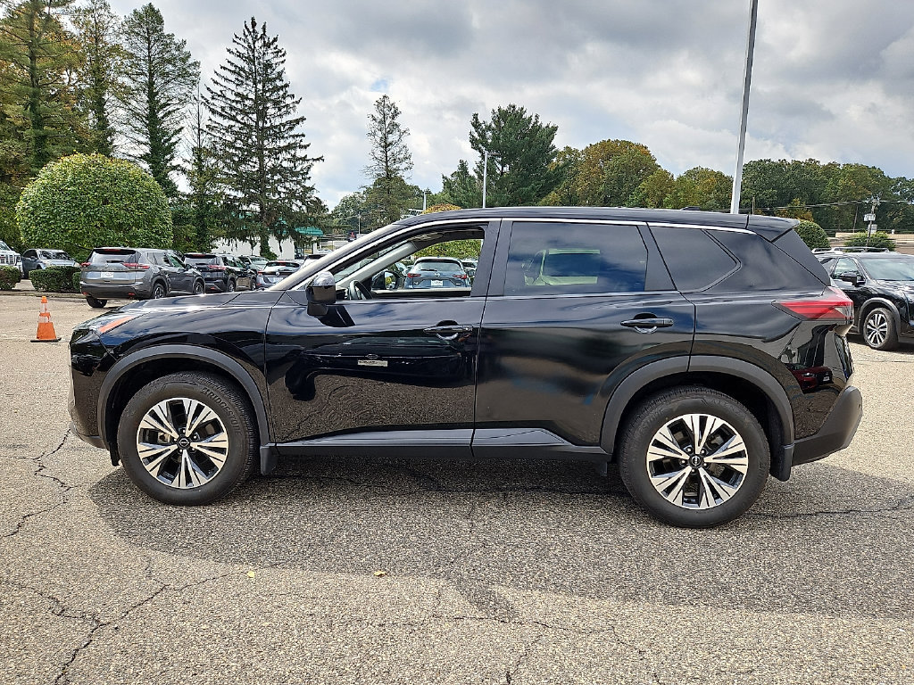 Certified 2023 Nissan Rogue SV AWD/4WD image 5