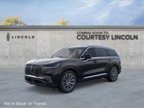 New 2026 Lincoln Aviator AWD image 1
