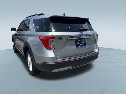 Certified 2023 Ford Explorer XLT w/ Equipment Group 202A AWD/4WD image 6