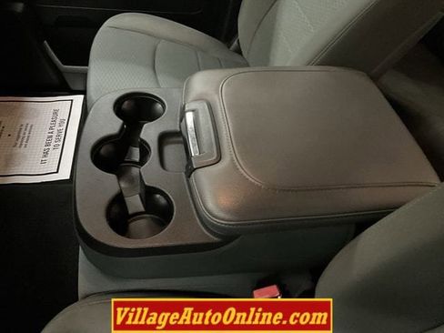 Used 2015 RAM 1500 Express image 15
