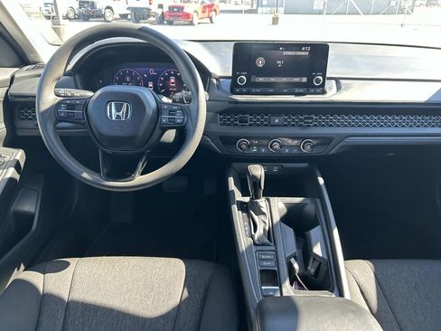 Used 2025 Honda Accord LX image 15