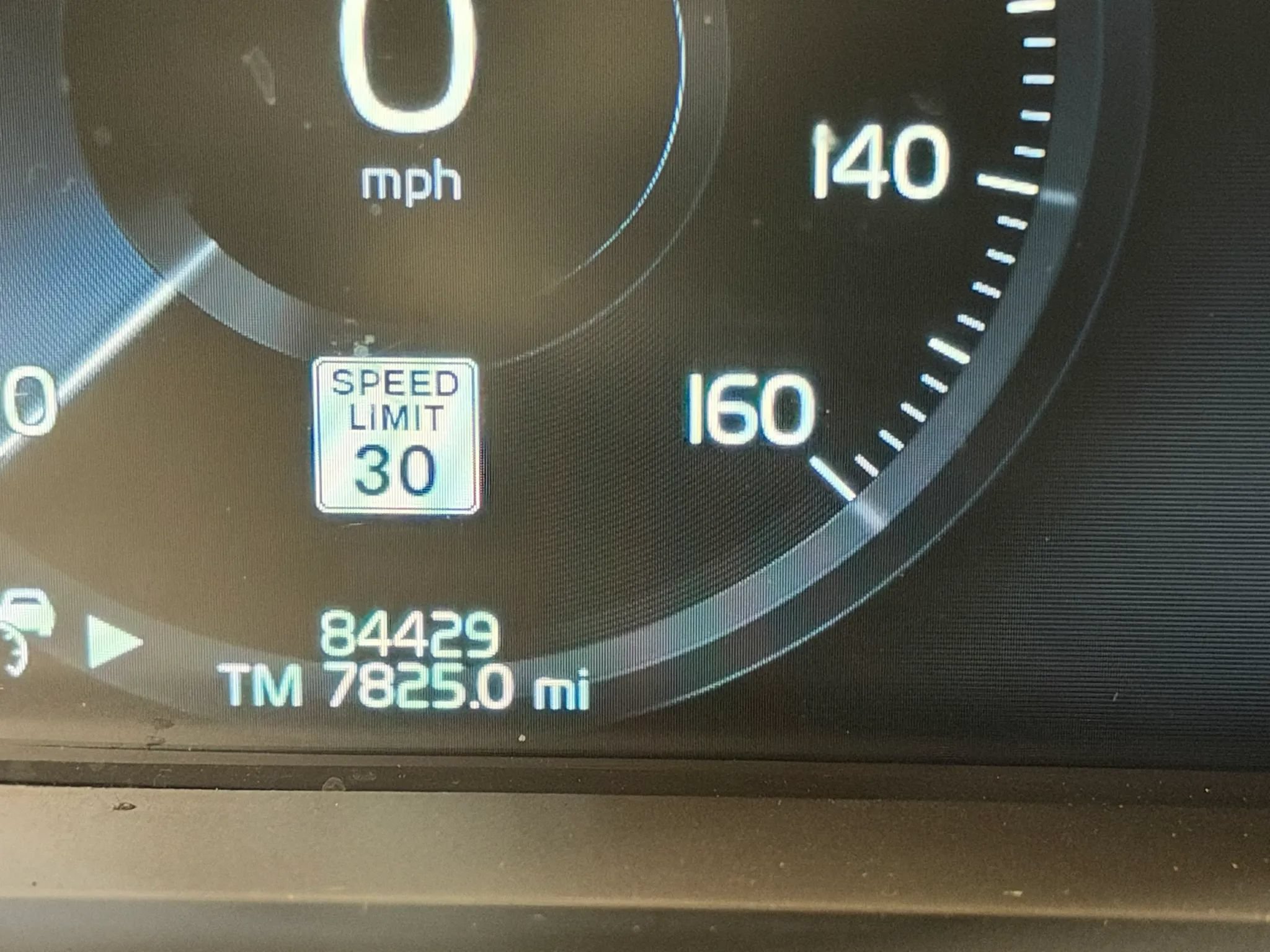 Used 2018 Volvo XC90 T8 Inscription w/ Convenience Package AWD/4WD image 14