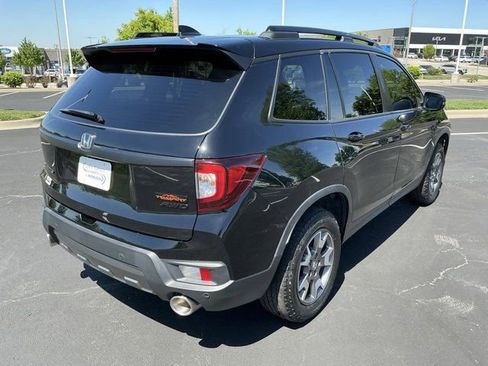 Used 2022 Honda Passport TrailSport image 3