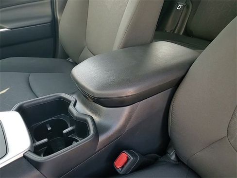 Certified 2025 Toyota RAV4 XLE image 20