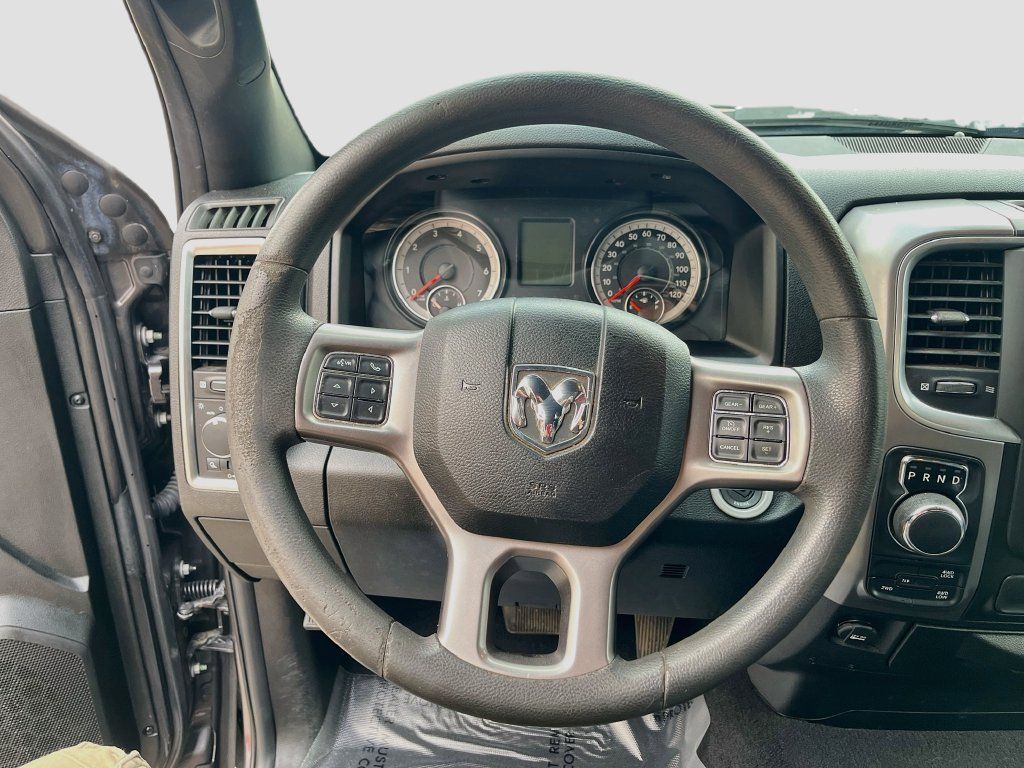 Used 2022 RAM 1500 Warlock AWD/4WD image 11
