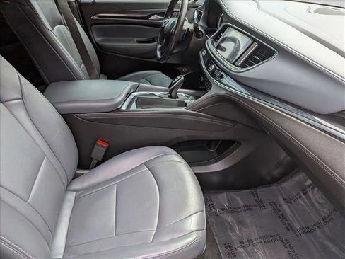 Used 2021 Buick Enclave Essence w/ Sound and Sites Package AWD/4WD image 20