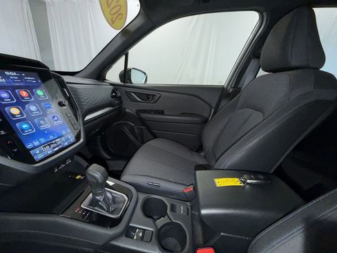 Used 2025 Subaru Forester Premium AWD/4WD image 21