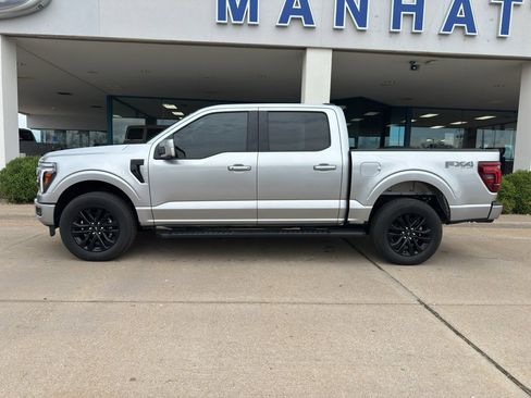 New 2025 Ford F150 Lariat w/ Equipment Group 502A High image 4