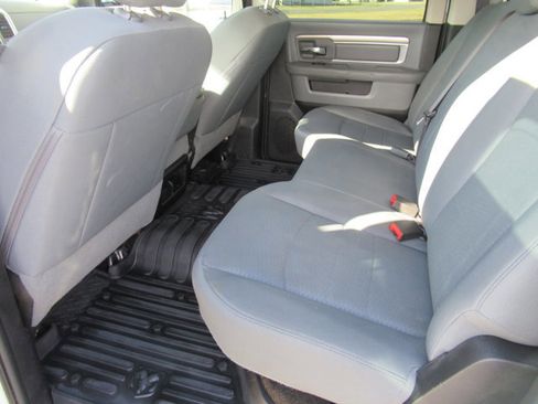 Used 2017 RAM 2500 SLT image 15