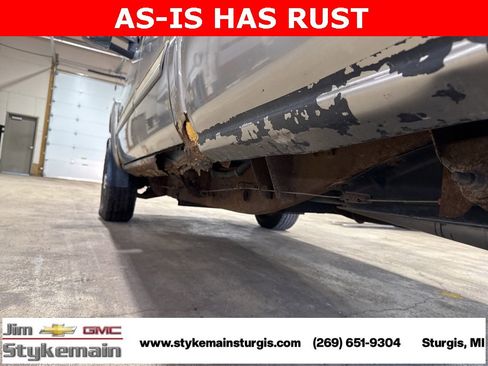 Used 2003 Chevrolet Silverado 2500 LT image 3