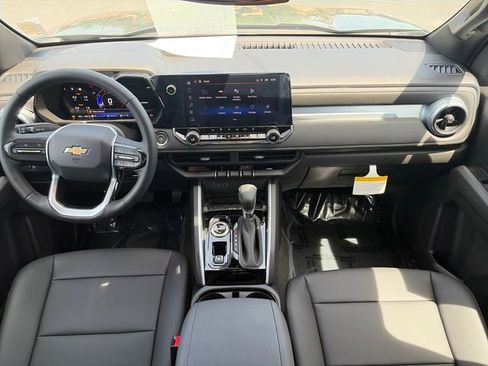 New 2026 Chevrolet Colorado LT w/ LT Convenience Package AWD/4WD image 16