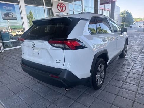 Certified 2024 Toyota RAV4 XLE w/ Convenience Package AWD/4WD image 7