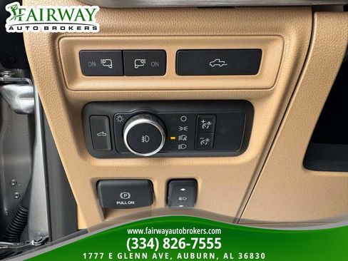Used 2021 Ford F150 Lariat image 17