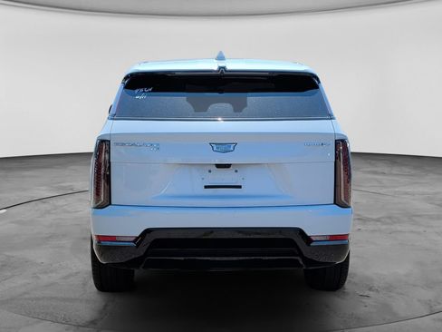 Used 2026 Cadillac Escalade IQ Sport 2 AWD/4WD image 6