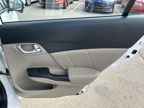 Used 2015 Honda Civic EX-L image 17