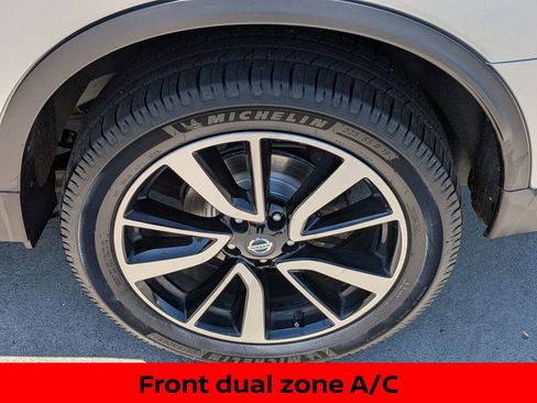 Certified 2019 Nissan Rogue SL w/ Premium Package AWD/4WD image 12
