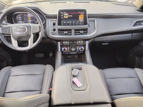 Used 2023 GMC Yukon XL SLT image 15