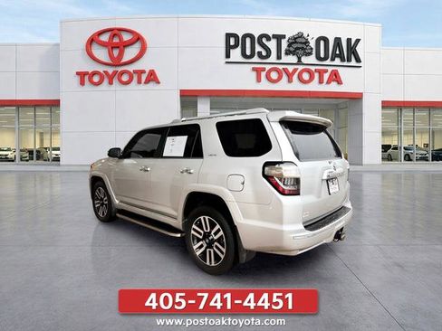 Used 2024 Toyota 4Runner Limited AWD/4WD image 6