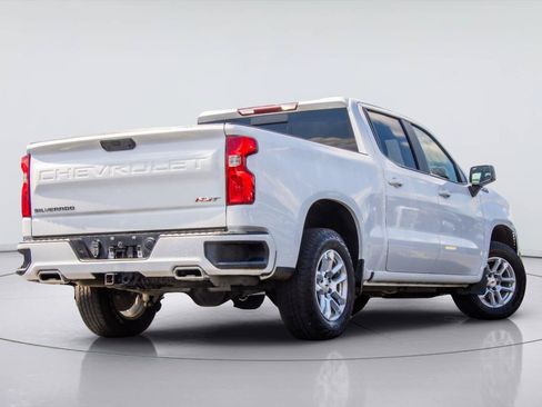 Used 2023 Chevrolet Silverado 1500 RST AWD/4WD image 4