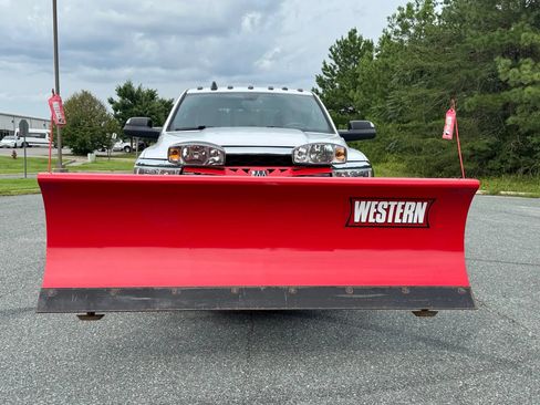 Used 2022 RAM 2500 Tradesman AWD/4WD image 10