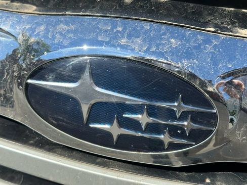 Used 2011 Subaru Outback 2.5i Premium w/ Popular Equipment Group 3B AWD/4WD image 9