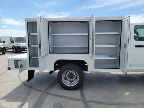 New 2024 RAM 4500 Tradesman RWD image 14